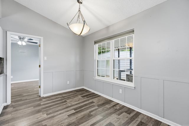 900 Edgewood Drive, Bryant, AR 72022