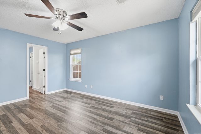 900 Edgewood Drive, Bryant, AR 72022