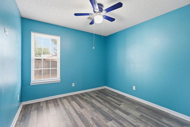 900 Edgewood Drive, Bryant, AR 72022