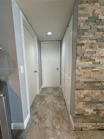 12950 SW 4th Ct 112H, Pembroke Pines, FL 33027