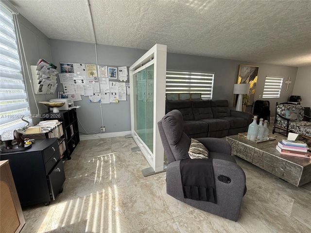 12950 SW 4th Ct 112H, Pembroke Pines, FL 33027