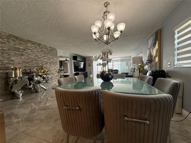 12950 SW 4th Ct 112H, Pembroke Pines, FL 33027