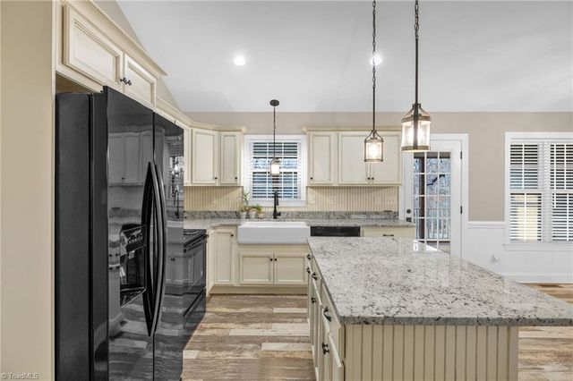 572 Anderson Road, Eden, NC 27288