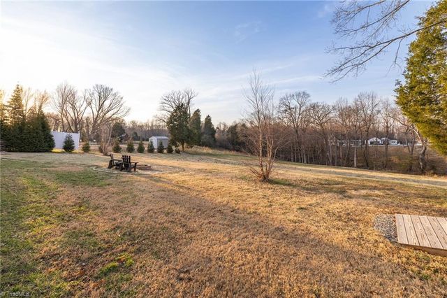 572 Anderson Road, Eden, NC 27288