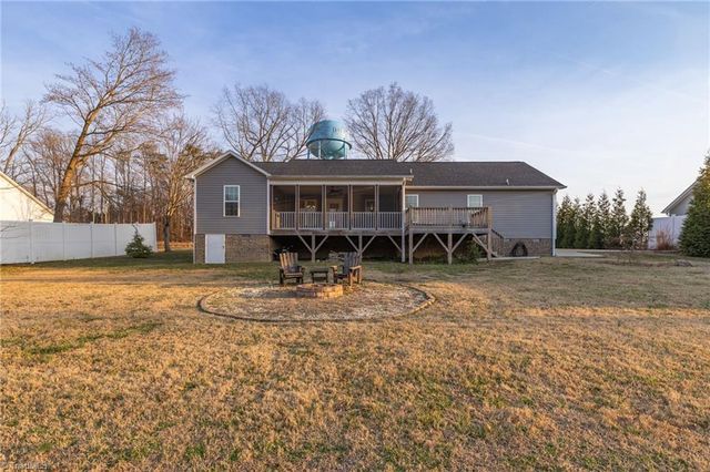 572 Anderson Road, Eden, NC 27288