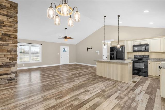 572 Anderson Road, Eden, NC 27288