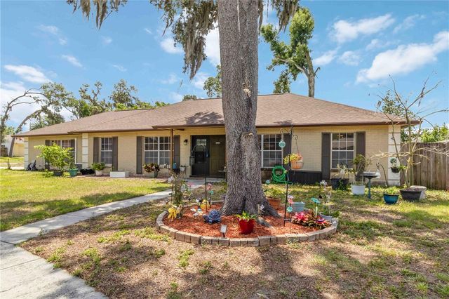 2935 FOREST CIRCLE, Seffner, FL 33584