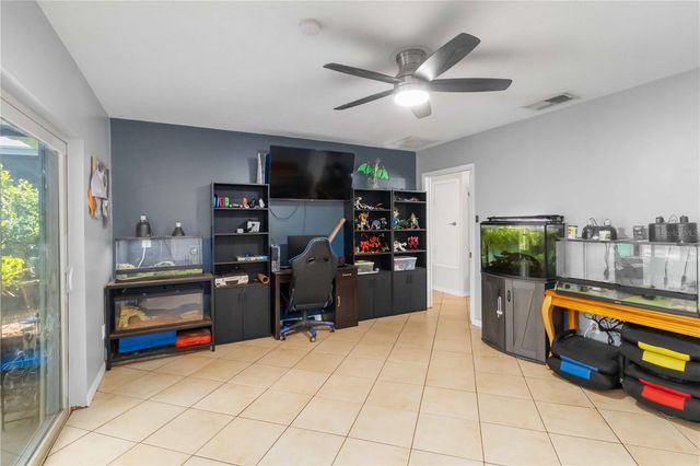 2935 FOREST CIRCLE, Seffner, FL 33584