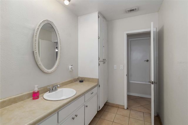 2935 FOREST CIRCLE, Seffner, FL 33584