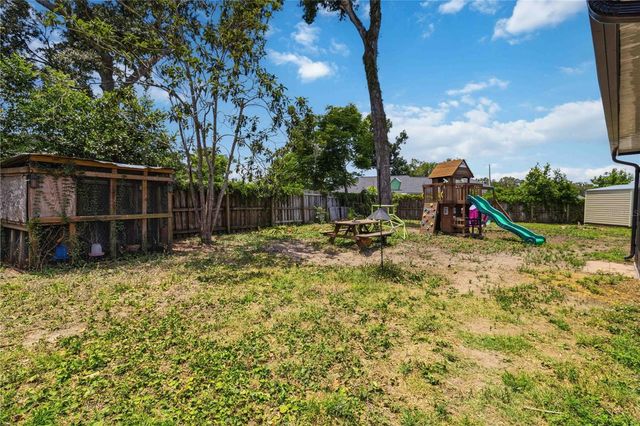 2935 FOREST CIRCLE, Seffner, FL 33584