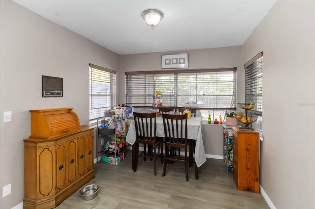 2935 FOREST CIRCLE, Seffner, FL 33584