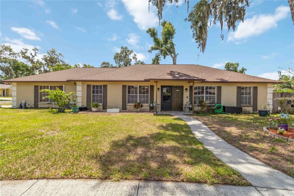 2935 FOREST CIRCLE, Seffner, FL 33584