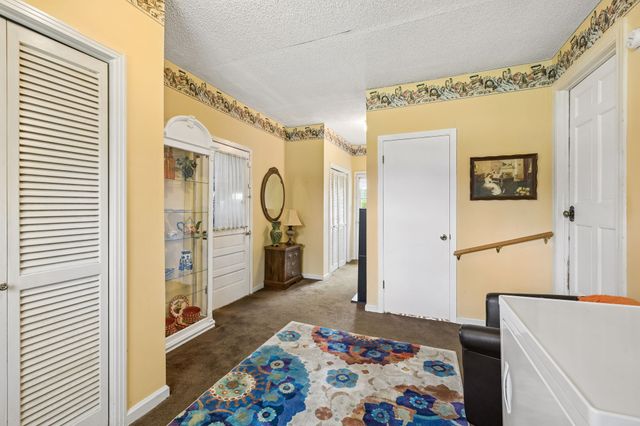 1202 Sycamore Valley Rd, Ashland City, TN 37015