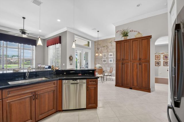 7175 Boscanni Drive, Boynton Beach, FL 33437