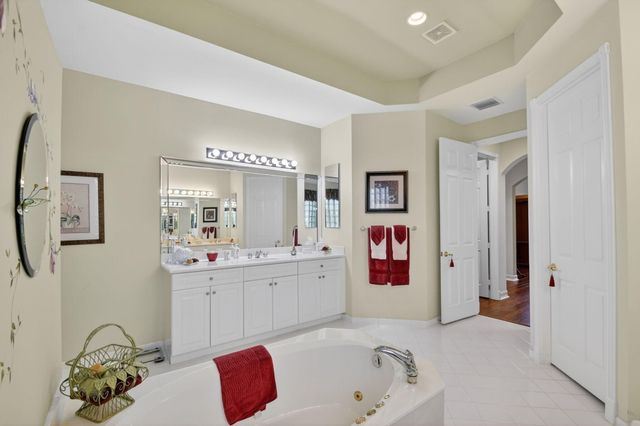 7175 Boscanni Drive, Boynton Beach, FL 33437