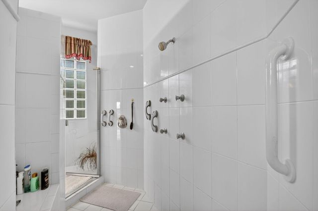 7175 Boscanni Drive, Boynton Beach, FL 33437