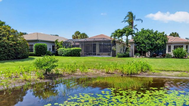 7175 Boscanni Drive, Boynton Beach, FL 33437