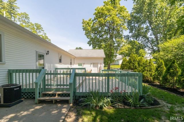 206 W School Street, Mount Summit, IN 47361