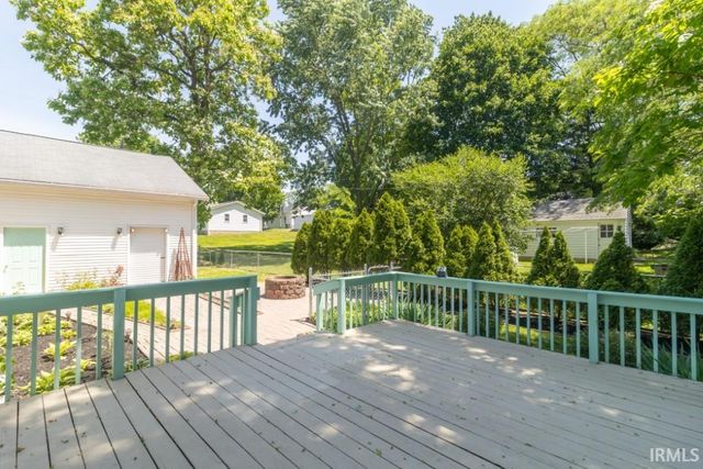 206 W School Street, Mount Summit, IN 47361