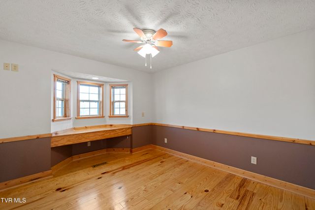 662 Lower Bogard Road, Newport, TN 37821