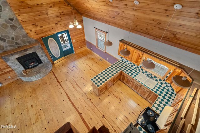 662 Lower Bogard Road, Newport, TN 37821
