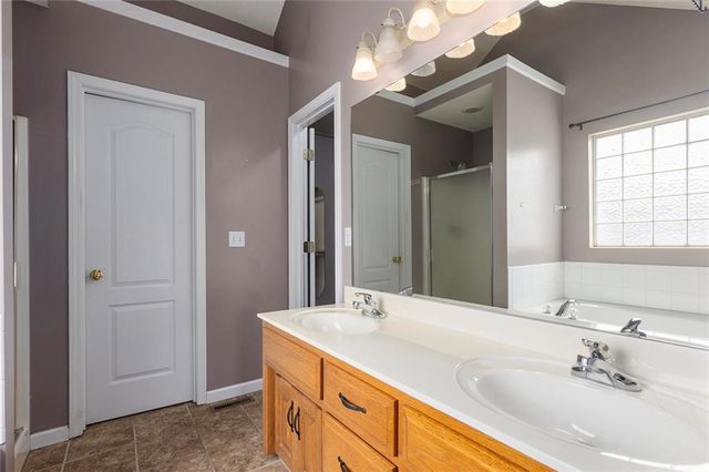 717 Canter Street, Raymore, MO 64083
