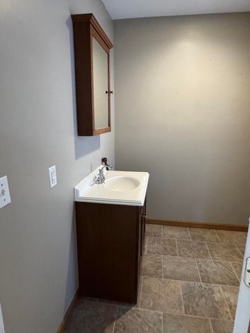 8 Lozier Place, Plattsburgh, NY 12901