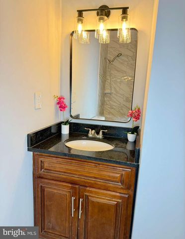 828 CLOVIS AVE, Capitol Heights, MD 20743