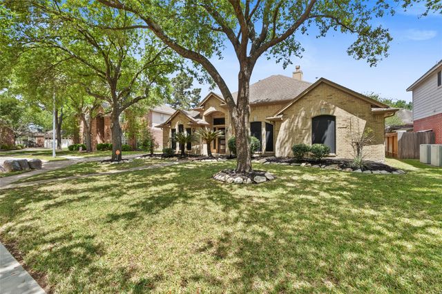 17526 Golden Glade Lane, Houston, TX 77095