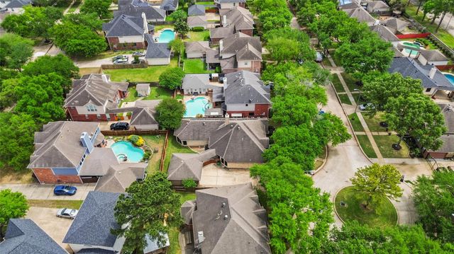 17526 Golden Glade Lane, Houston, TX 77095