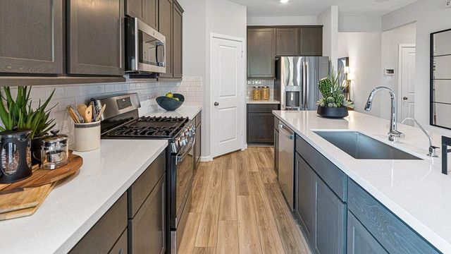 1319 N Yellow Rose Court, Tomball, TX 77375