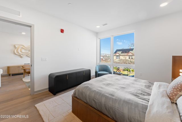 665 2nd Avenue 203, Long Branch, NJ 07740