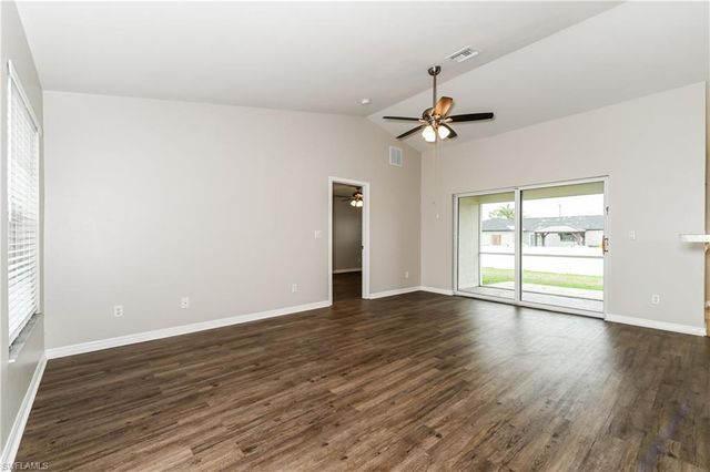 1141 SW 6th TER, Cape Coral, FL 33991