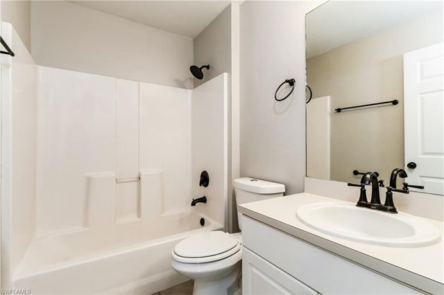 1141 SW 6th TER, Cape Coral, FL 33991