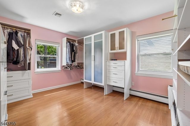 207 Stoughton Ave, Cranford Twp., NJ 07016