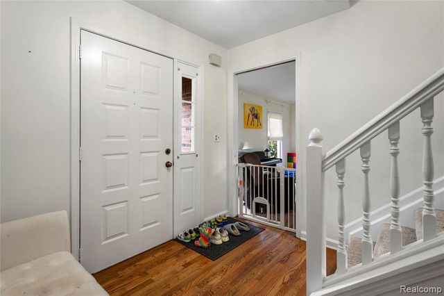 28615 Ryan Drive, Farmington Hills, MI 48336