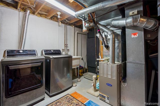 28615 Ryan Drive, Farmington Hills, MI 48336
