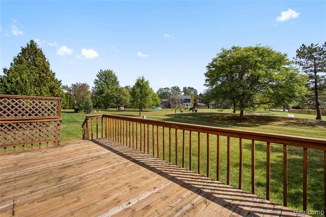28615 Ryan Drive, Farmington Hills, MI 48336