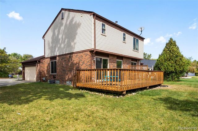 28615 Ryan Drive, Farmington Hills, MI 48336
