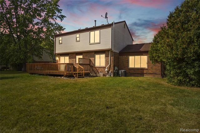 28615 Ryan Drive, Farmington Hills, MI 48336