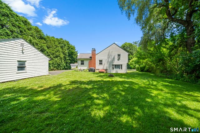 34 Eastview Drive, Windsor, CT 06095