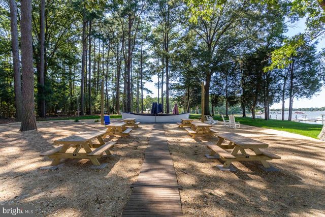 11445 MOHAWK CT, Issue, MD 20645