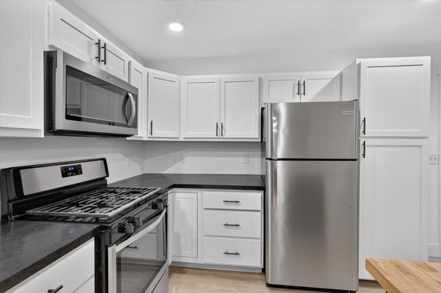 5043 New Orleans Street Ne, Cannon Twp, MI 49341