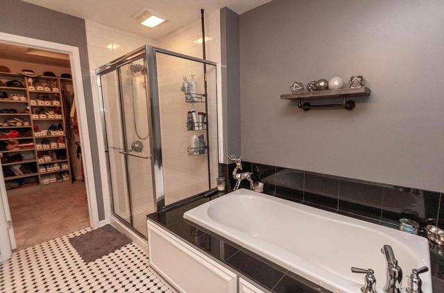 4706 Saint Andrews Drive, 12, Grove City, OH 43123