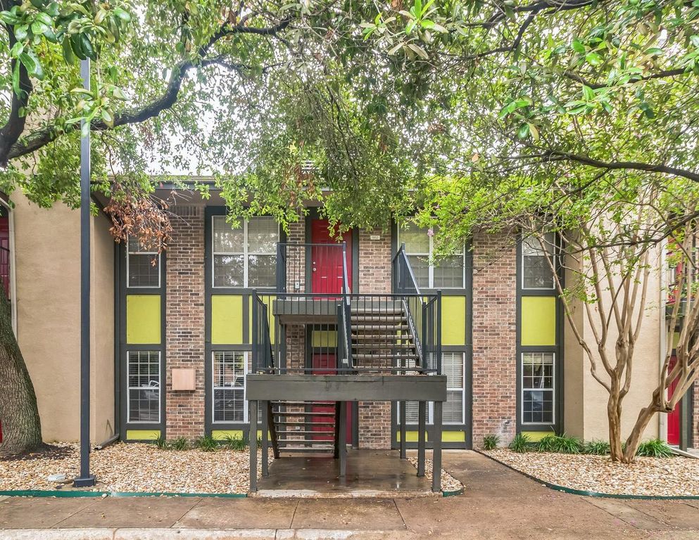 7685 Northcross DR 901, Austin, TX 78757