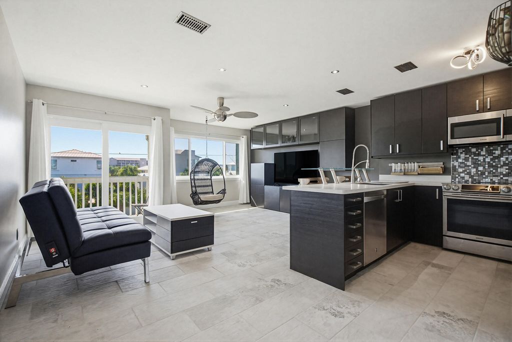 485 Gulf Shore Drive 302, Destin, FL 32541