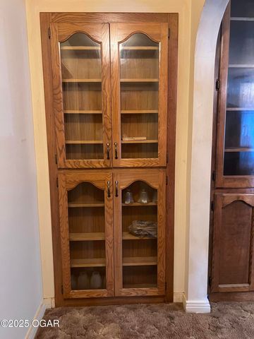 1005 E 13th Street, Carthage, MO 64836