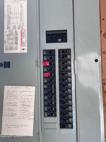 1005 E 13th Street, Carthage, MO 64836