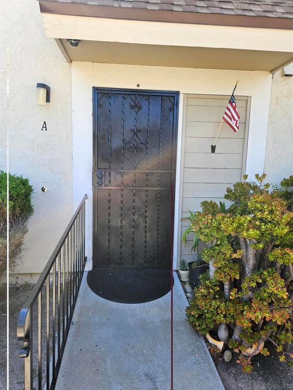 7025 Appian Dr. A, San Diego, CA 92139