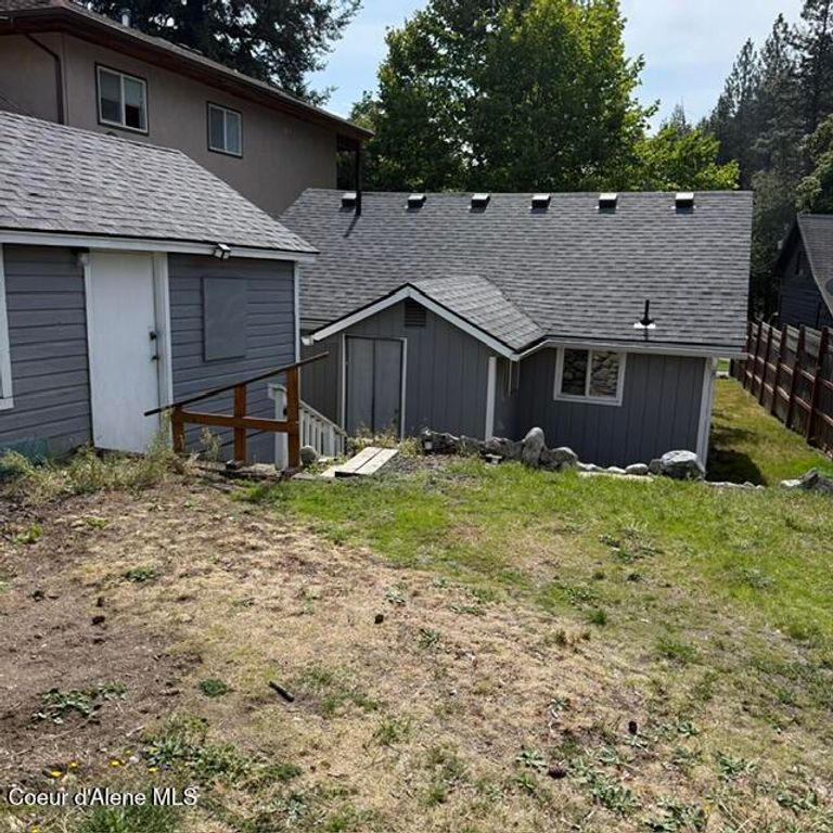 1007 E Mountain Ave, Coeur d'Alene, ID 83814 photo 5